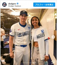 大谷翔平、美女バスケプレイヤーと2ショット　※「ロサンゼルス・ドジャース」公式インスタグラム