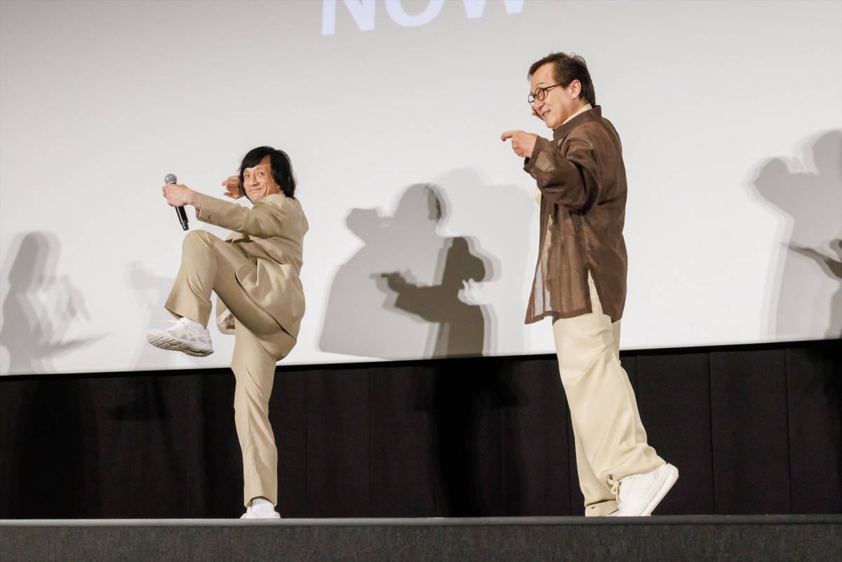 ジャッキー・チェン、13年ぶり来日で“生歌唱”　酔拳も披露しファン歓声