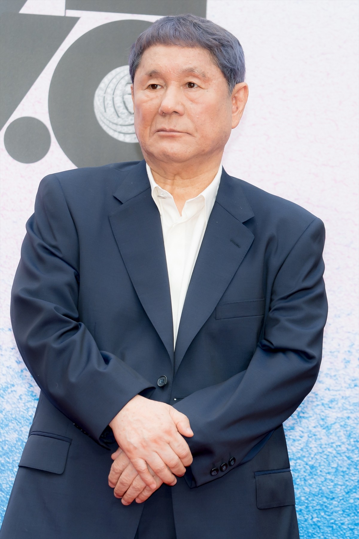 戸田恵梨香、美しいブラックドレスでイベント登場　大切にしている“絆”を明かす「やっぱり家族の絆」