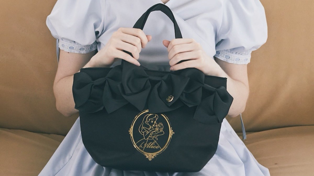 ふしぎの国のアリス』×「Maison de FLEUR」がコラボ！ リボントート