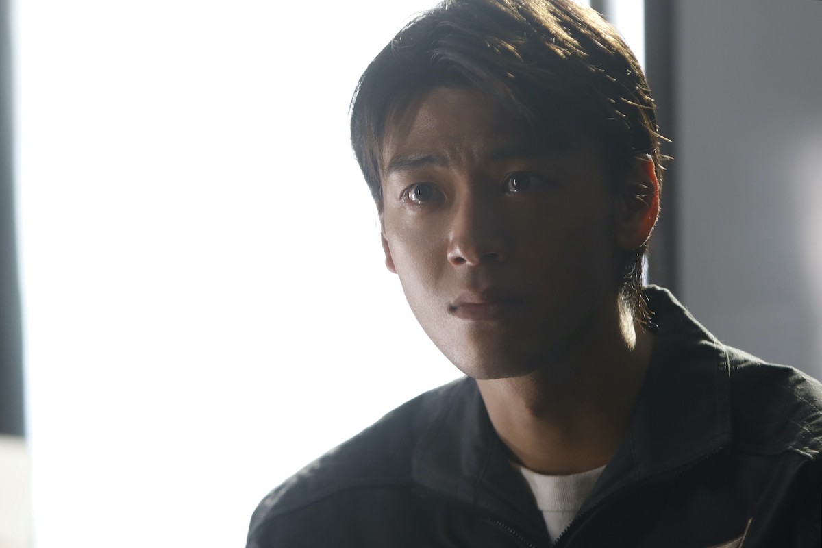 『Believe』第7話　“狩山”木村拓哉、真相を聞き出すため“磯田”小日向文世が指定した密会場所へ