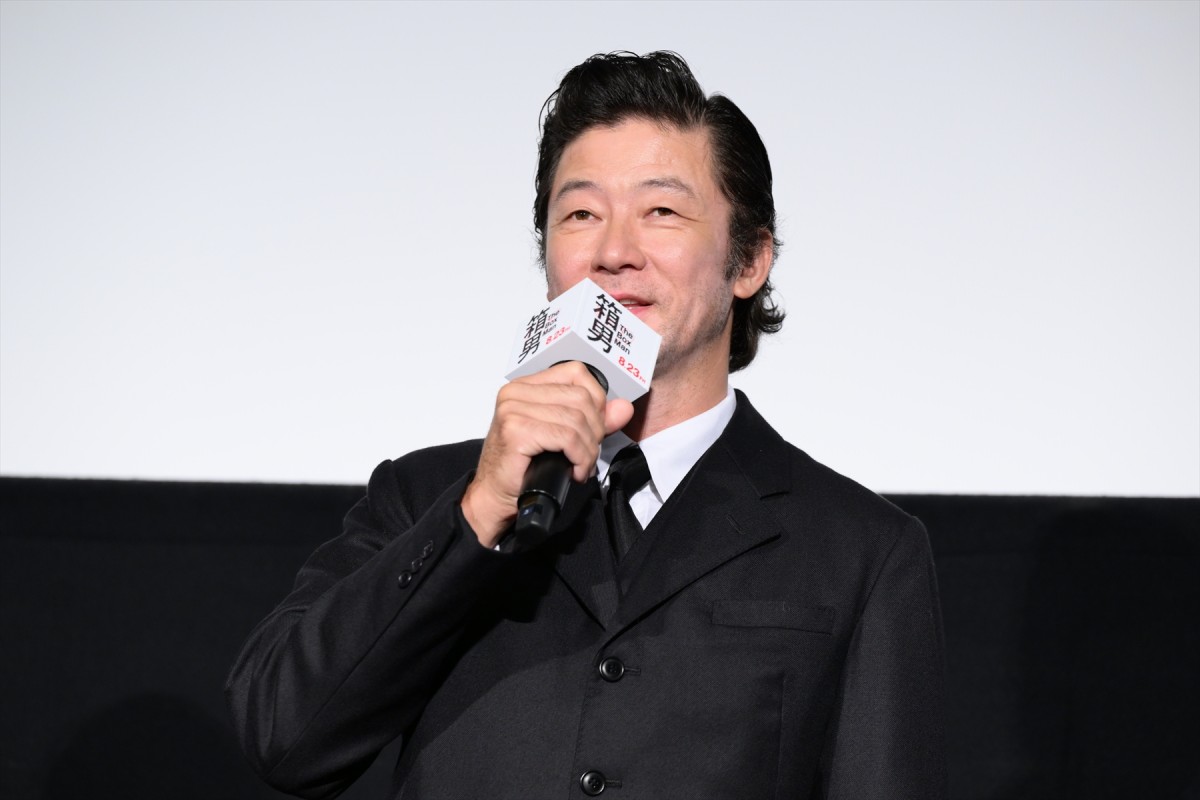 永瀬正敏、27年越しの映画『箱男』お披露目に喜び　愛猫との役作りも明かす