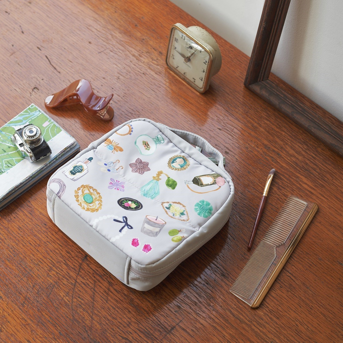 20240717「『Afternoon Tea LIVING』新作トラベルグッズ」