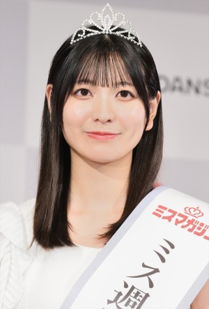 花城奈央、ミスマガジン2024 グランプリ発表イベントに登場