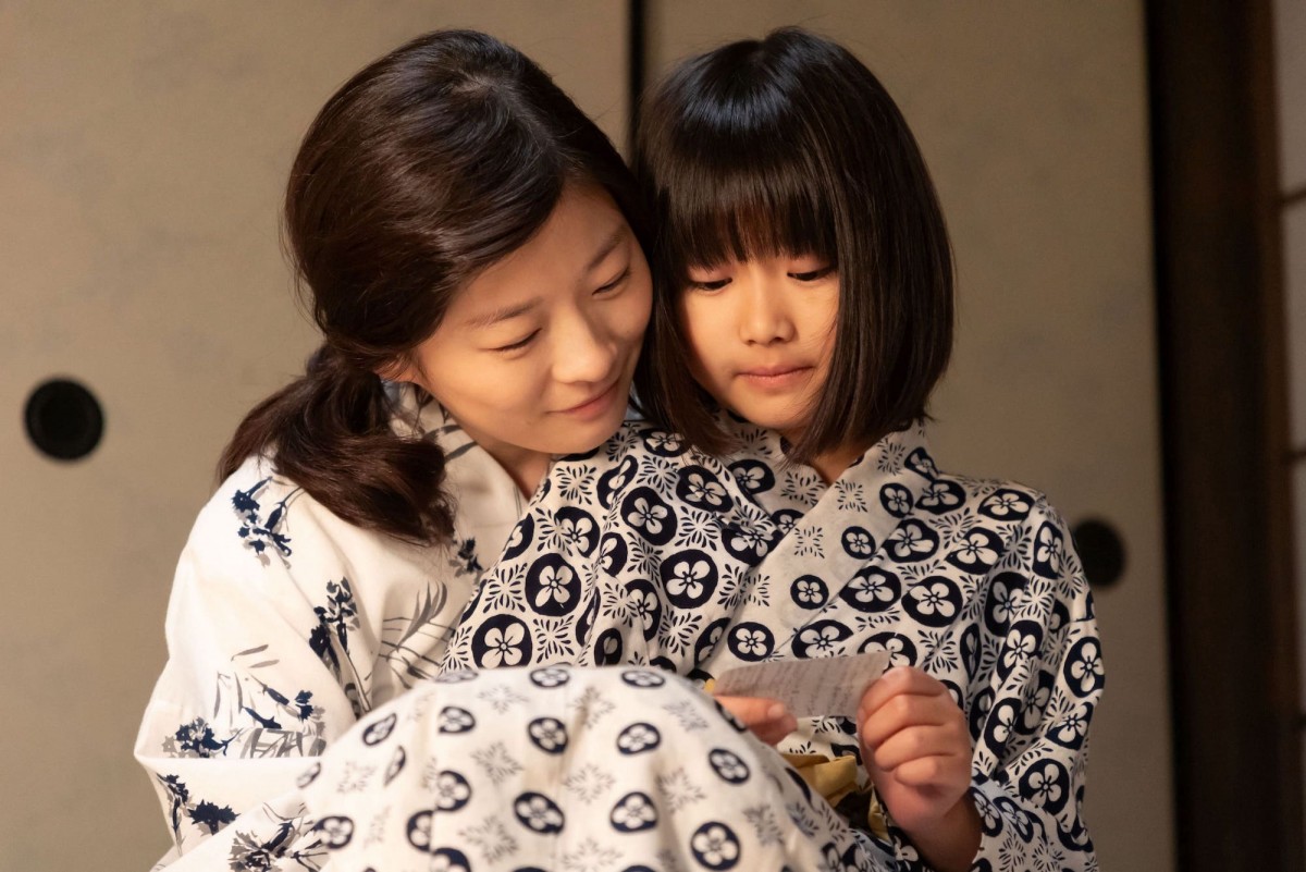 『虎に翼』“寅子”伊藤沙莉＆“航一”岡田将生、ぎこちないキスに視聴者キュン「初恋みたい」