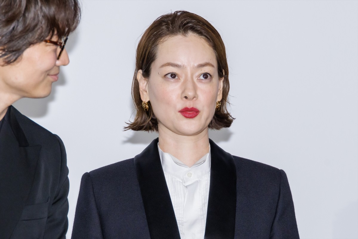 石原さとみ、綾野剛からのメールで知った『ラストマイル』出演「うれしさを通り越して爆笑してました（笑）」