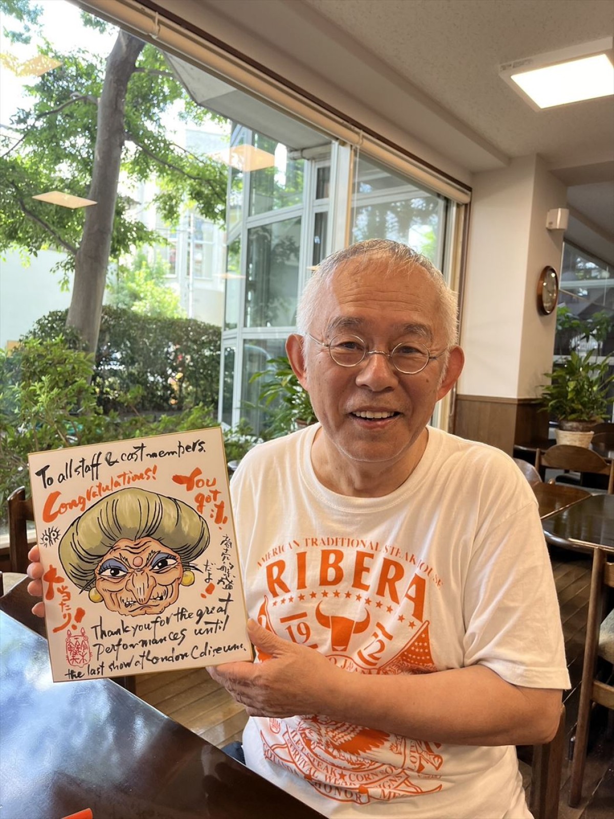舞台『千と千尋の神隠し』ロンドン千穐楽！　橋本環奈、上白石萌音、川栄李奈、福地桃子が感謝の言葉