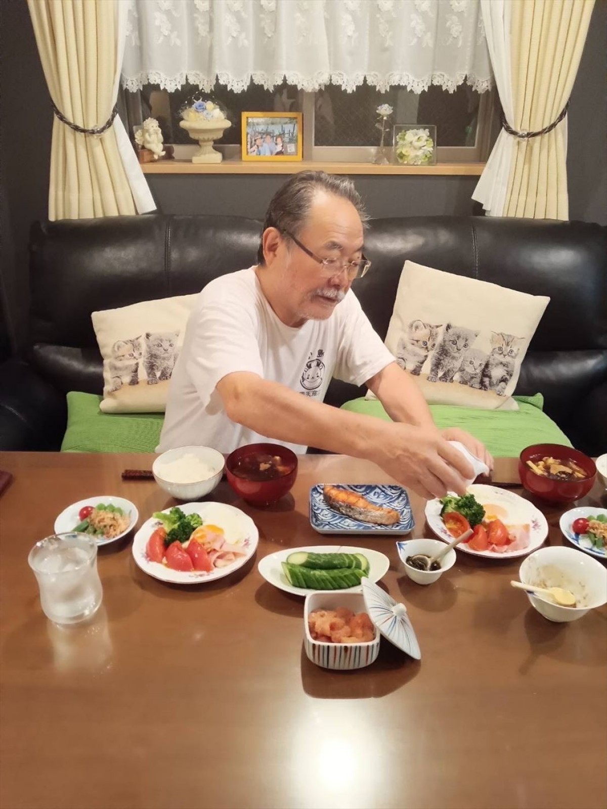 80歳で恋を謳歌！　前田吟＆歌手の箱崎幸子が夫婦登場　今週の『新婚さん』