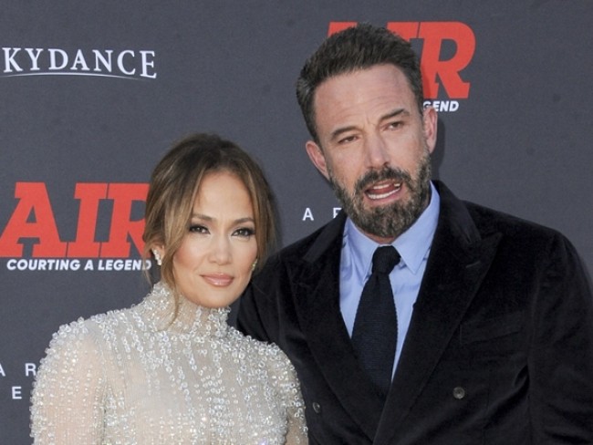 ベン・アフレック&ジェニファー・ロペス、ビバリーヒルズの豪邸購入の時点ですれ違っていた