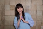 ドラマ『ギークス～警察署の変人たち～』のクランクアップを迎えた松岡茉優