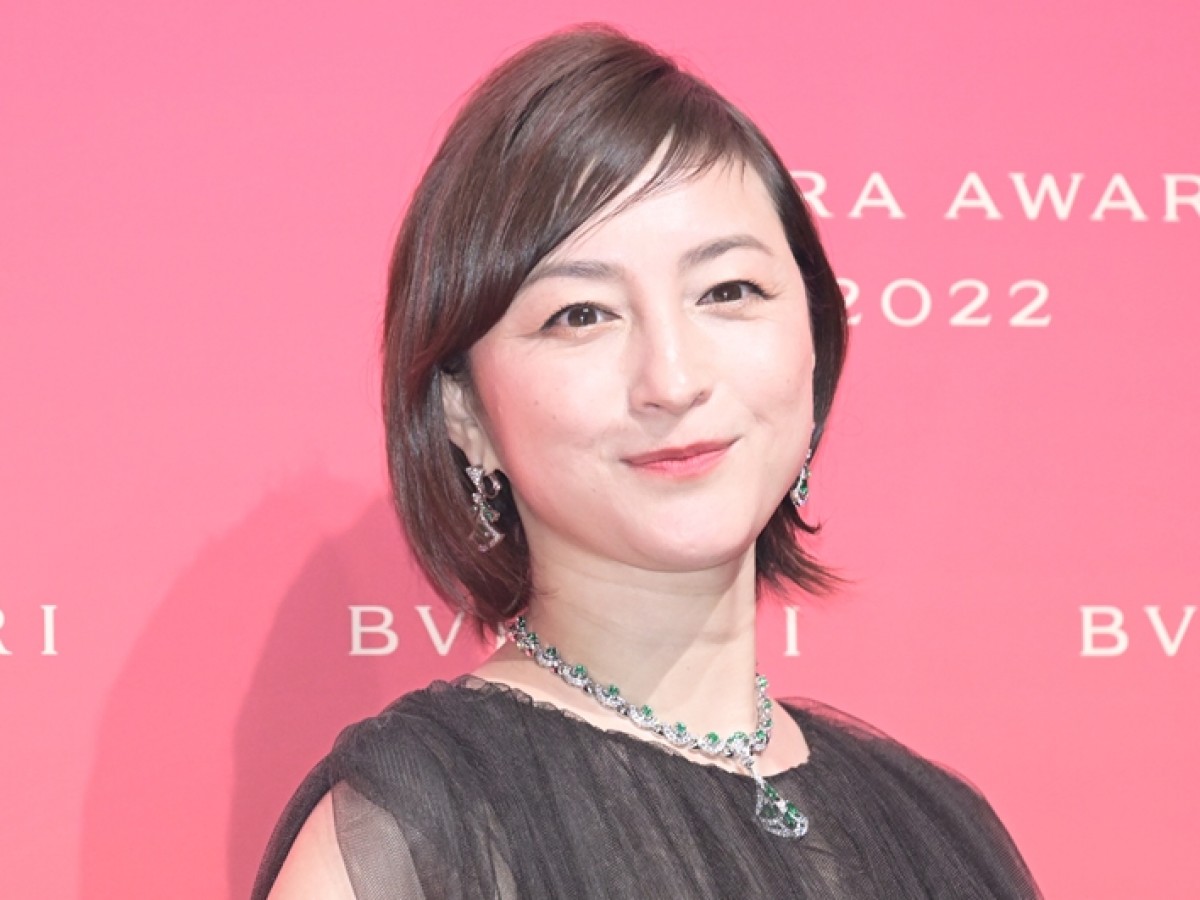 反町隆史×竹野内豊『ビーチボーイズ』キャストの今！　まだ10代だった人気女優も＜再放送あすから＞
