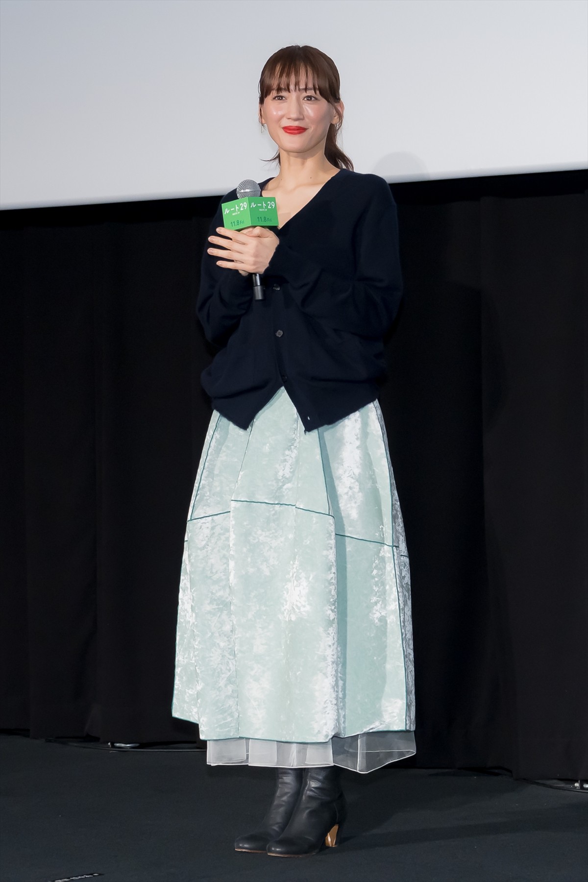 綾瀬はるか、大沢一菜からのサプライズに涙「一生宝物にします」