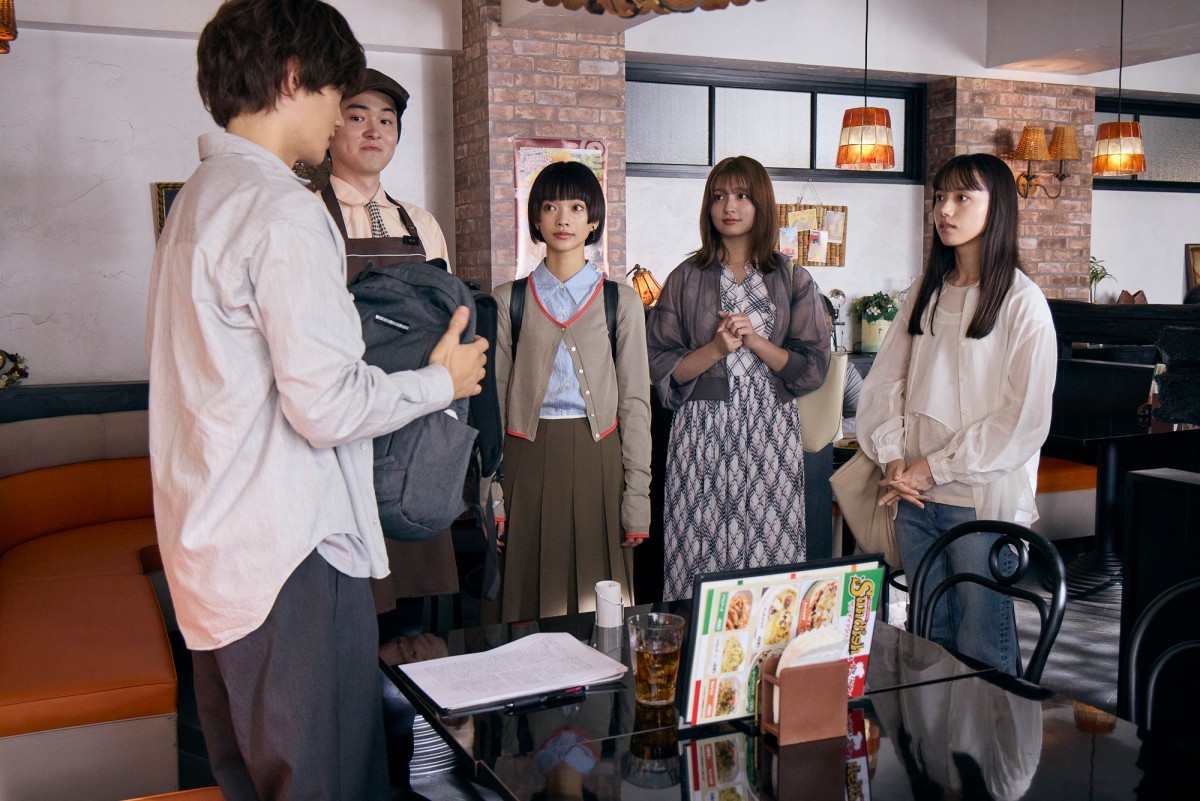 『マイダイアリー』清原果耶＆佐野勇斗のキスシーンに反響「いきなりのキス！」「綺麗」