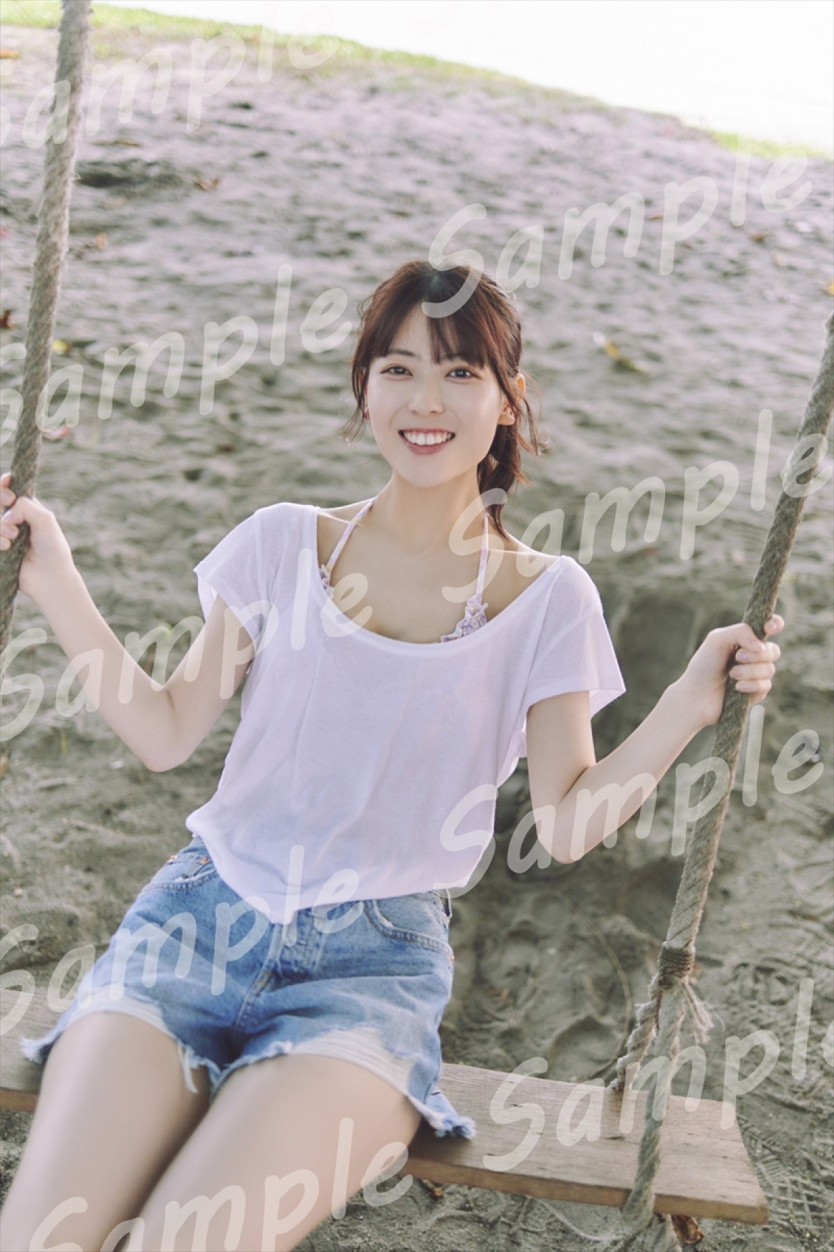 乃木坂46・岩本蓮加1st写真『いたずらな風』、書店別ポスター＆ポストカード特典の絵柄公開