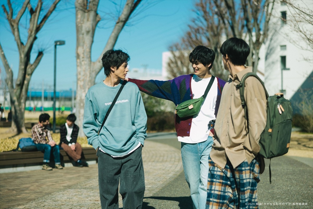 神尾楓珠×桜田ひより『大きな玉ねぎの下で』、山本美月・中川大輔ら追加キャスト5名＆場面写真14点一挙公開