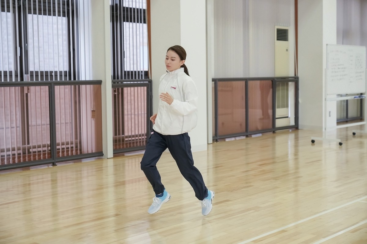 明日の『おむすび』“結”橋本環奈、専門学校の実技授業で“沙智”山本舞香の過去を知る