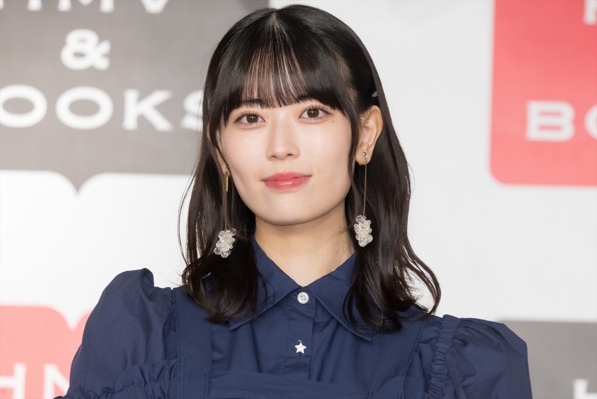 乃木坂46・岩本蓮加、1st写真集発売でファンにメッセージ「あの頃の“れんたん”もちゃんといる」