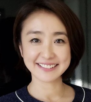 【写真】元国民的美少女タレント、顔面の大火傷が痛々しい　腕も火傷（3枚）