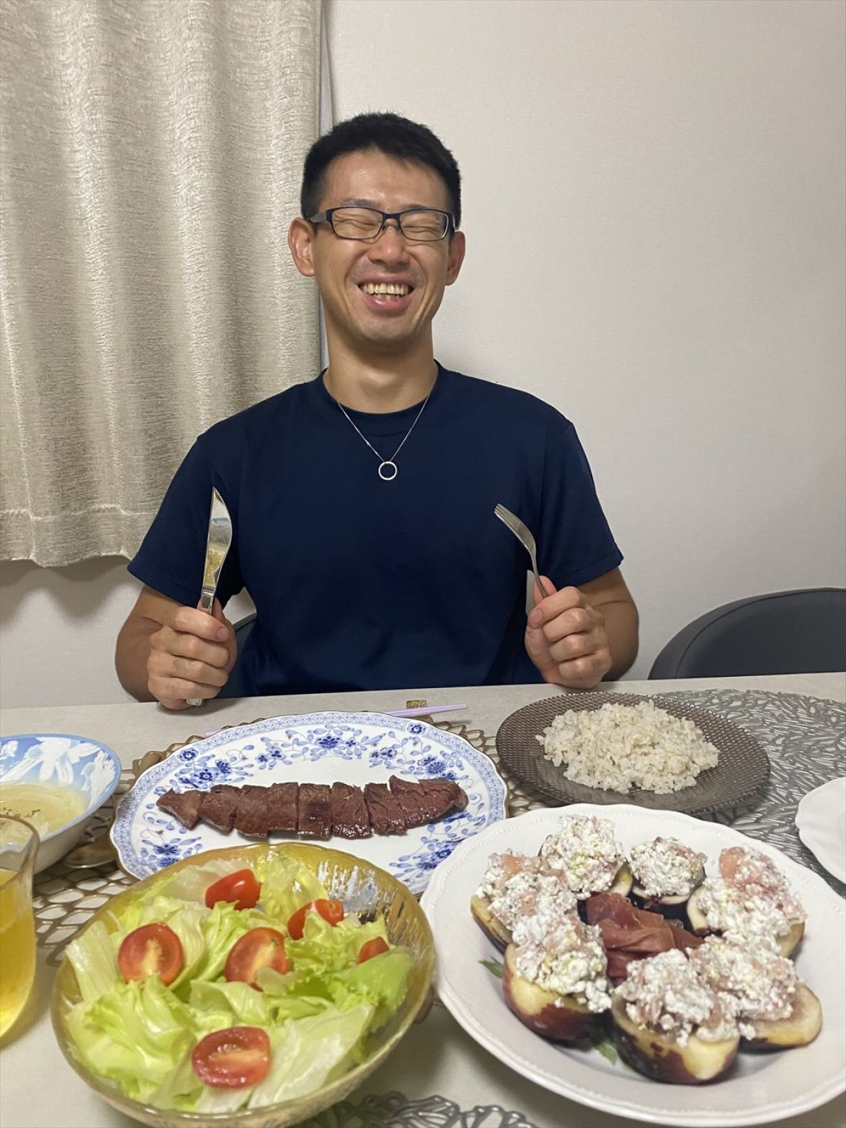 社長令嬢と従業員によるドラマのような恋愛劇　肉食系お嬢様による押し切り勝ち！　今週の『新婚さん』