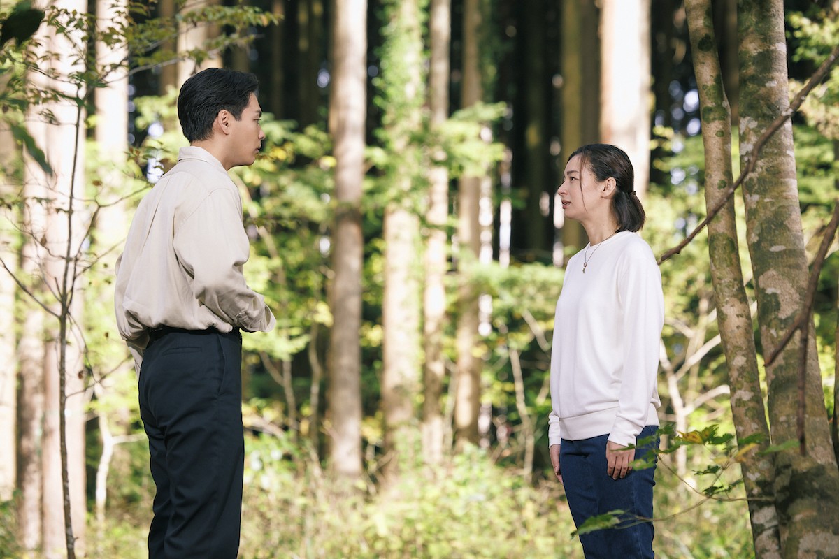 『ライオンの隠れ家』第8話　“洸人”柳楽優弥たちが釈放された“愛生”尾野真千子と再会
