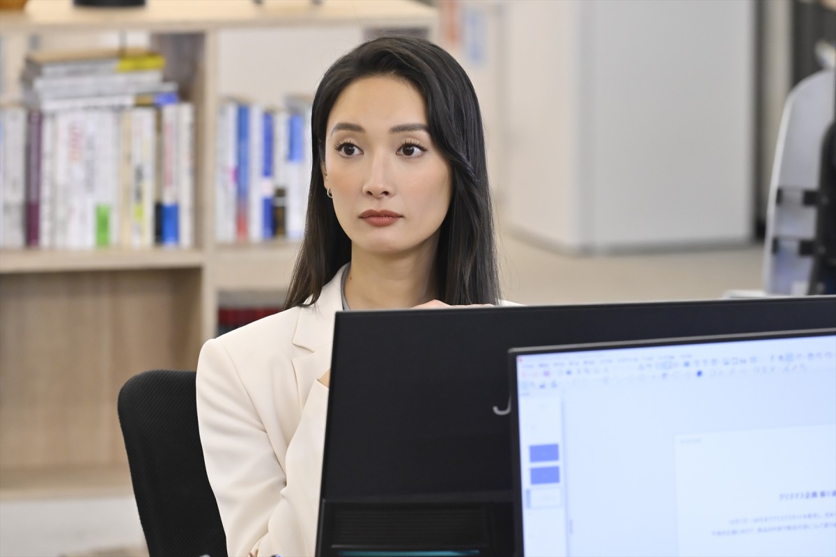 『無能の鷹』最終回、“鷹野”菜々緒らが所属する「TALON」営業部が閉鎖で全員解雇の危機