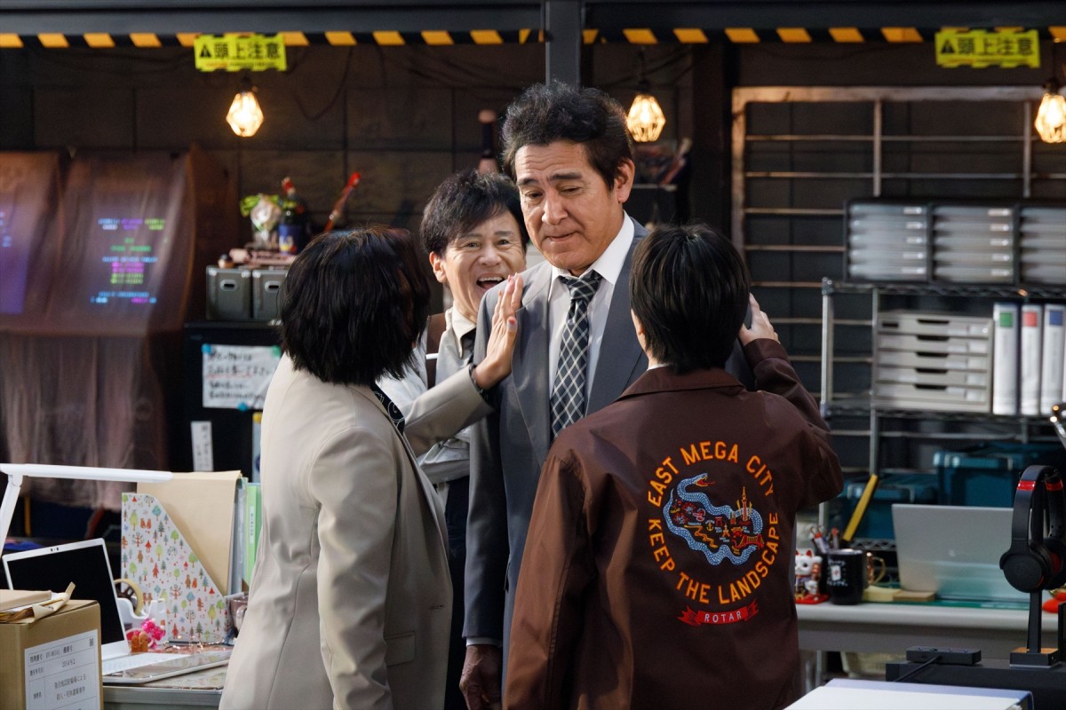 『オクラ』第9話、“千寿”反町隆史、警察官連続殺人事件実行犯の取り調べを始める
