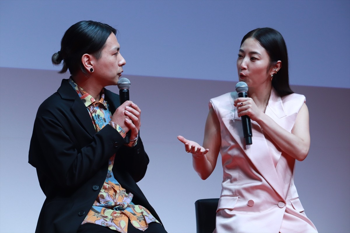 三吉彩花＆齊藤京子＆MEGUMI　華やかなルックで縦型映画祭授賞式に登場＜TikTok TOHO Film Festival＞