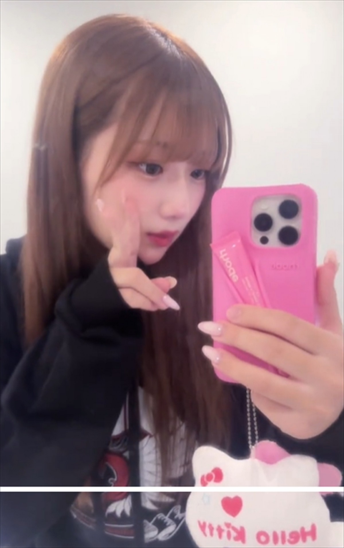 辻希美の17歳娘「折れました」、SNSで“悲しい報告”「全然上手くできない」