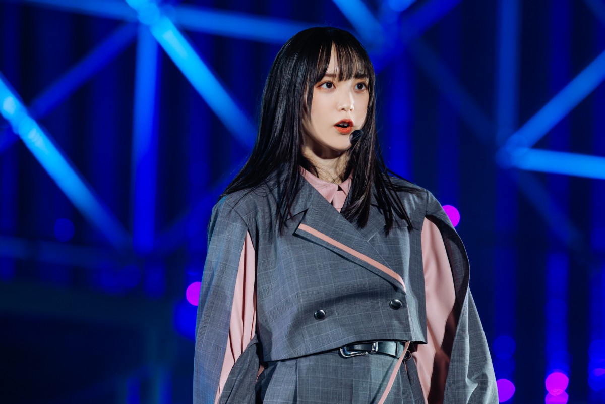 櫻坂46・齋藤冬優花が卒業セレモニー　サプライズで全メンバー登場「BAN」「手を繋いで帰ろうか」を披露