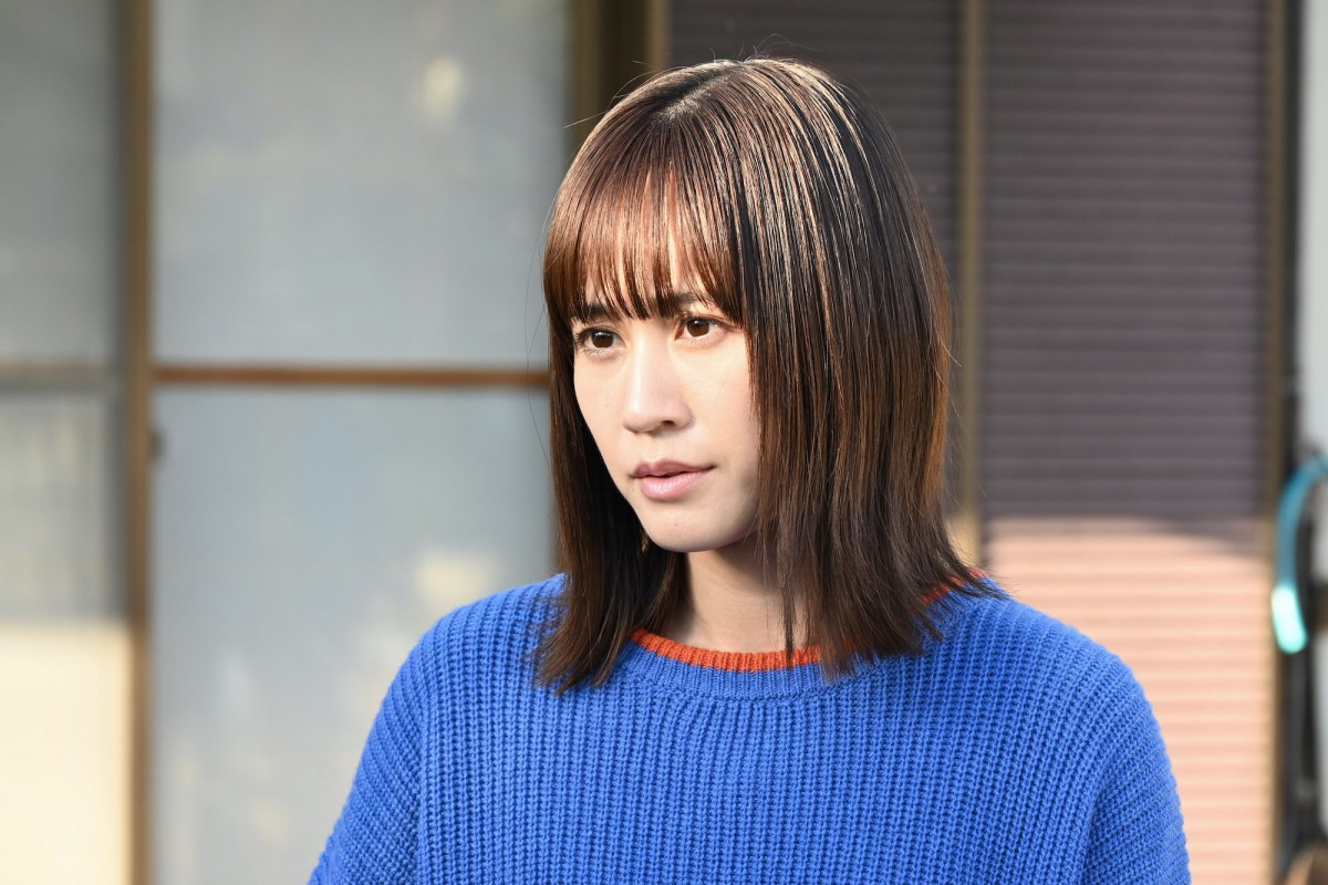 『モンスター』“亮子”趣里、ギャル姿披露に称賛続々「めちゃくちゃ可愛い」「お肌ツルツル」
