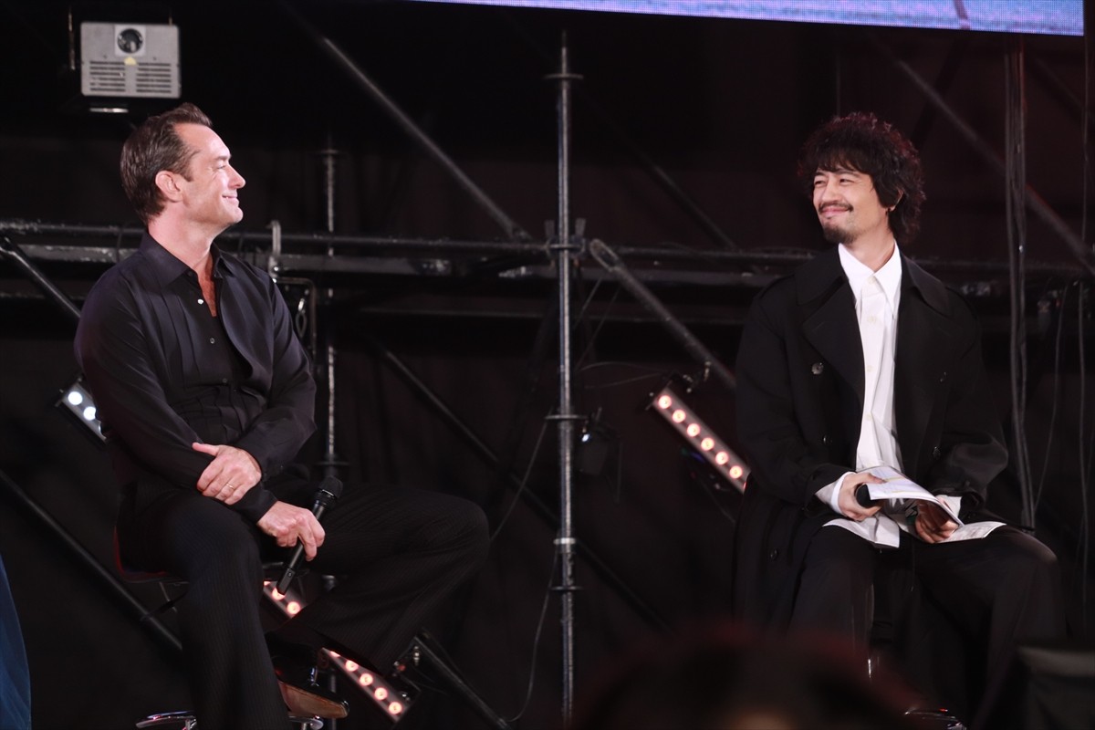 ジュード・ロウ、なぜ『スケルトン・クルー』に出演？　その回答に会場爆笑＜東京コミコン2024＞