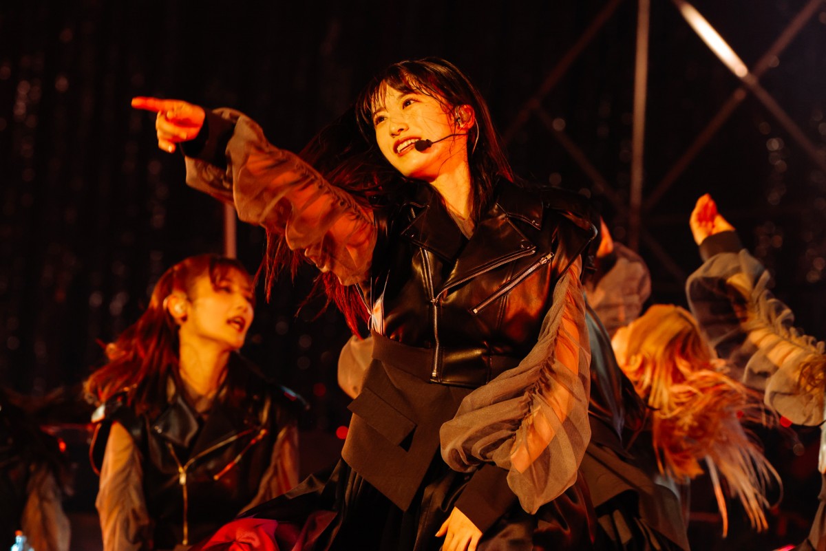 櫻坂46・齋藤冬優花が卒業セレモニー　サプライズで全メンバー登場「BAN」「手を繋いで帰ろうか」を披露