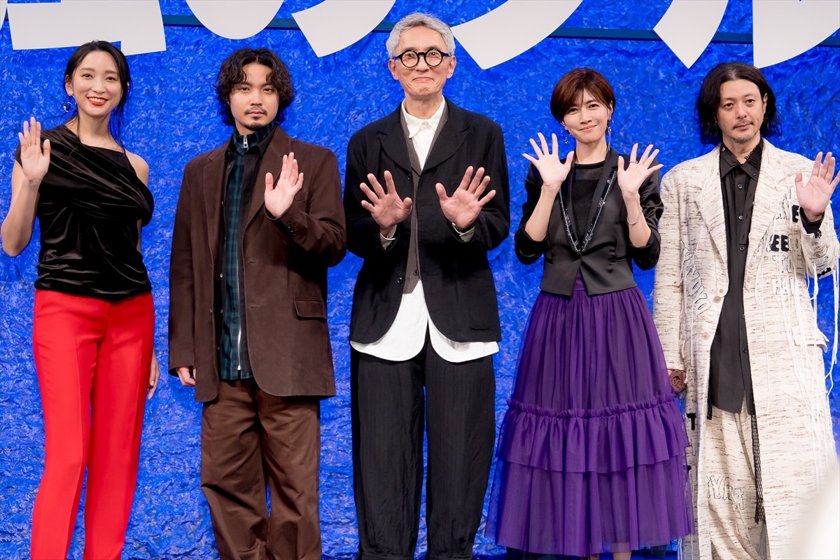 松重豊、“心の糧”は夜1時間のゲーム「1時間だけなので全然進まない」