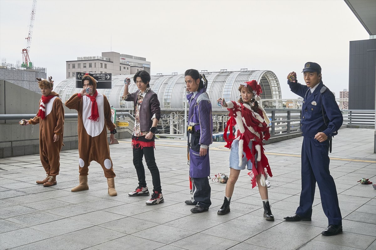 『爆上戦隊ブンブンジャー』第42話「聖なる夜の届け物」、イターシャが苦魔獣と仲間割れ!?