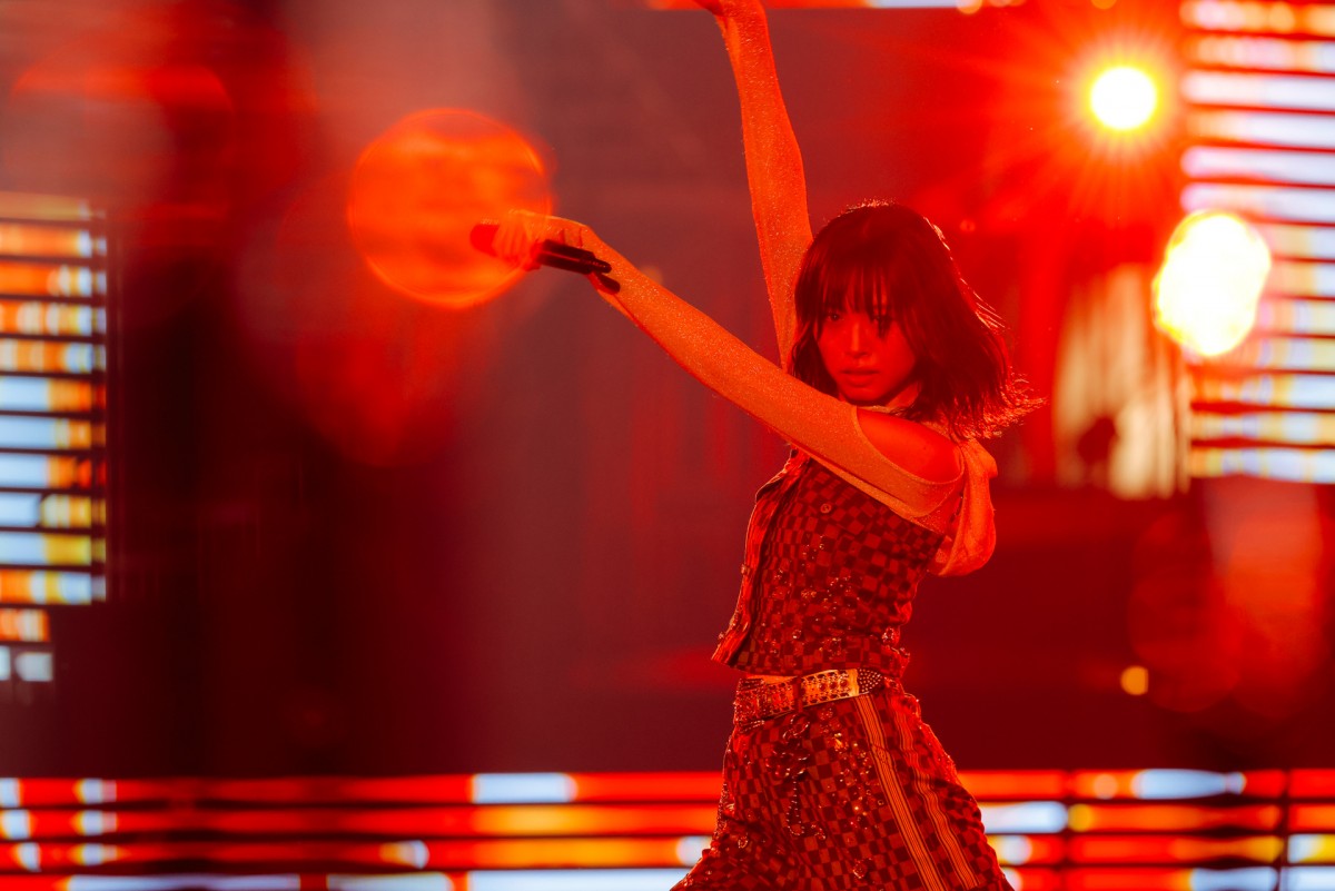 日向坂46、東京ドームライブ　卒業メンバー＆オードリーがサプライズ出演　新曲初披露も