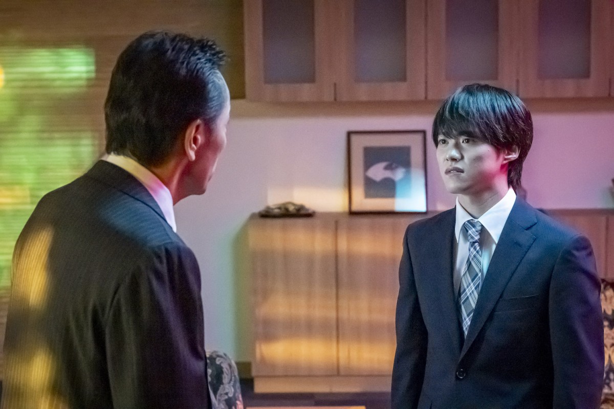 『民王R』最終回　“貝原”高橋一生、“泰山”遠藤憲一と対面もまさかの奇行　ネット爆笑「かっこいいのに面白すぎる」