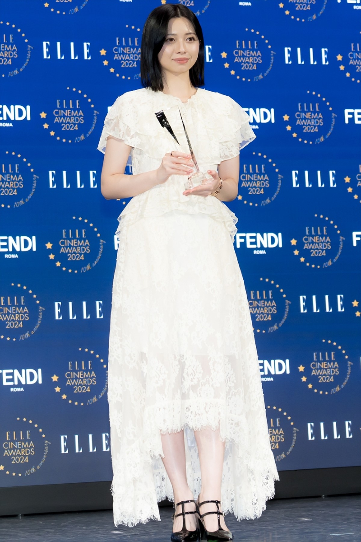 河合優実、エル ベストアクトレス賞受賞　大活躍の2024年は「ずっと走っていた」