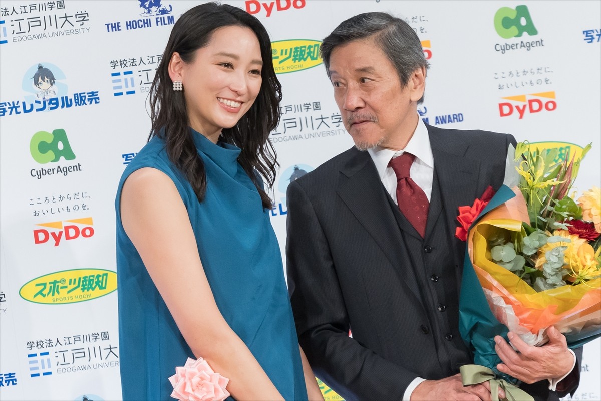 石原さとみ、産後復帰作『ミッシング』で主演女優賞「精神が壊れるギリギリだった」