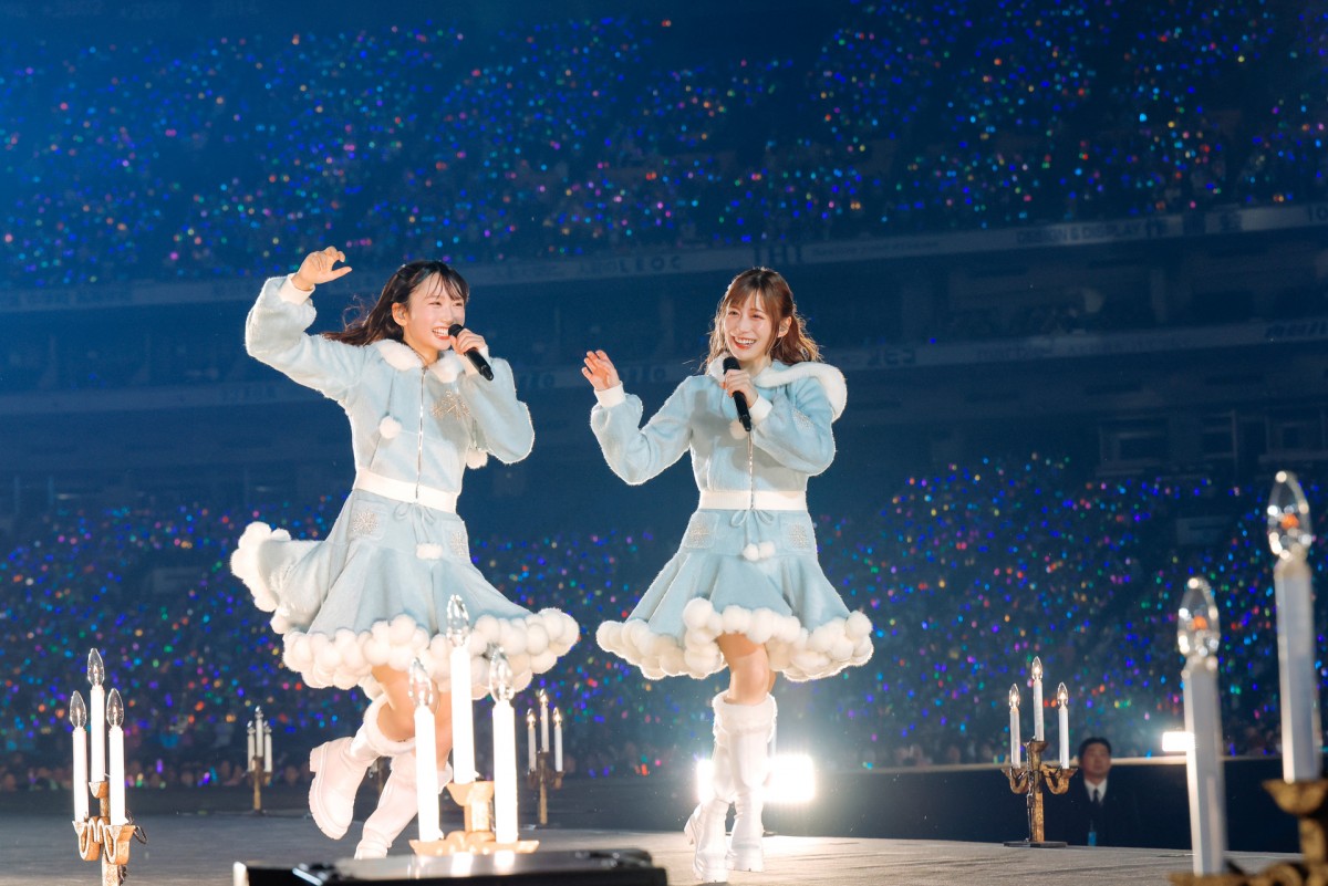 日向坂46、東京ドームライブ　卒業メンバー＆オードリーがサプライズ出演　新曲初披露も