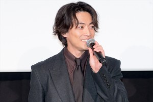 大東駿介、映画『罪と悪』完成披露舞台挨拶に登場
