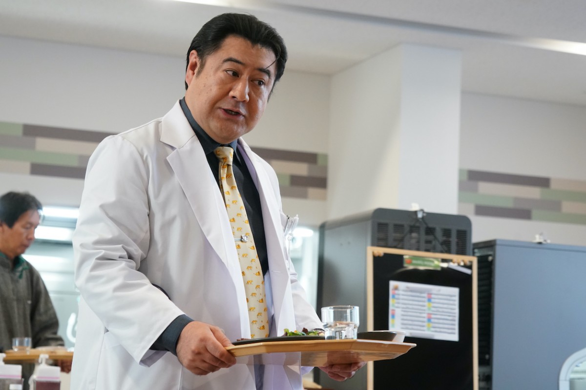 『となりのナースエイド』第3話　“澪”川栄李奈の前に姉の死に関係する“ある人物”が現れる