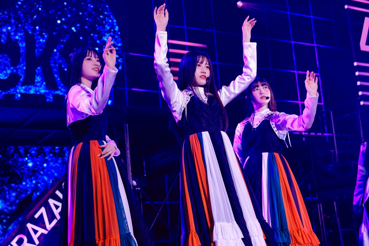 櫻坂46「BACKS LIVE!!」　“座長”井上梨名を筆頭に12人が涙と決意のパフォーマンス