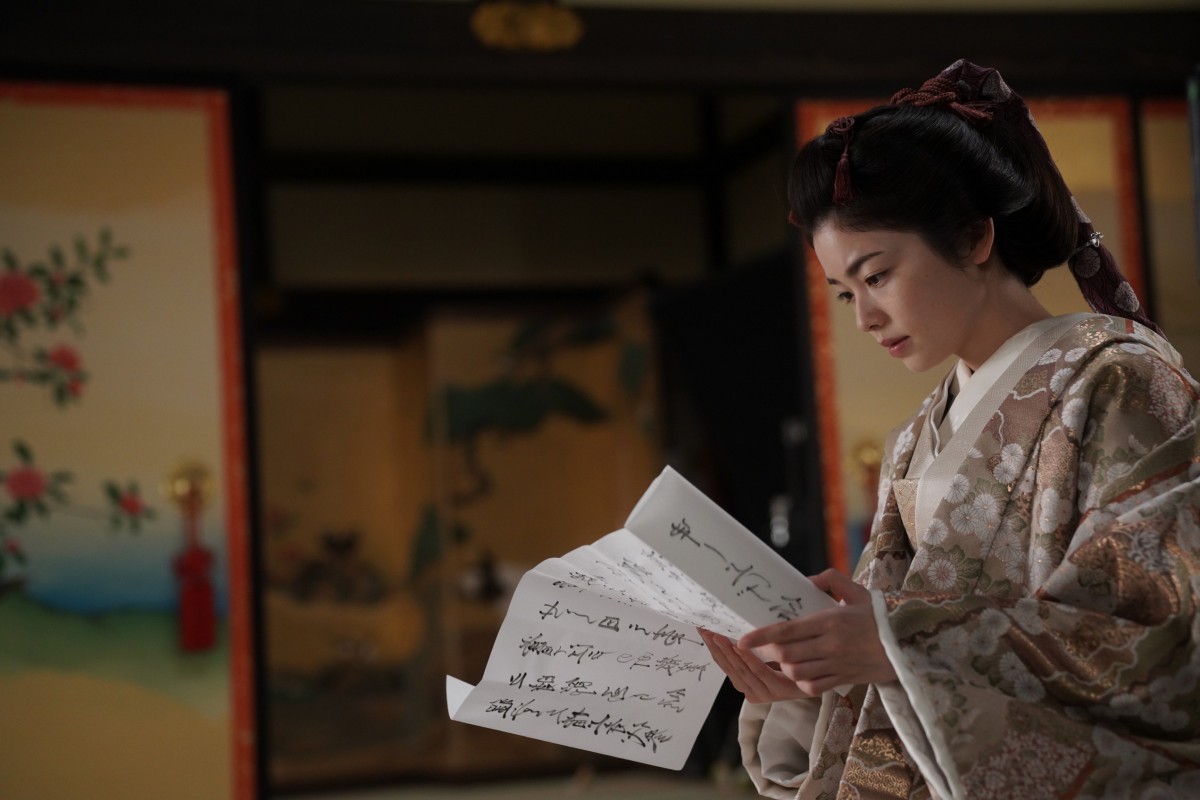 『大奥』“倫子”小芝風花、“家治”亀梨和也の優しさに涙　ネットも感動「耐えきれずもらい泣き」