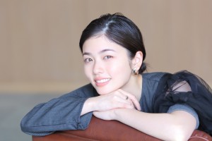 映画『レディ加賀』主演の小芝風花