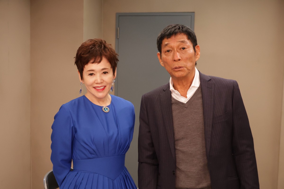 フジテレビ開局65周年企画『心はロンリー 気持ちは「・・・」FINAL』に出演する（左から）大竹しのぶ、明石家さんま