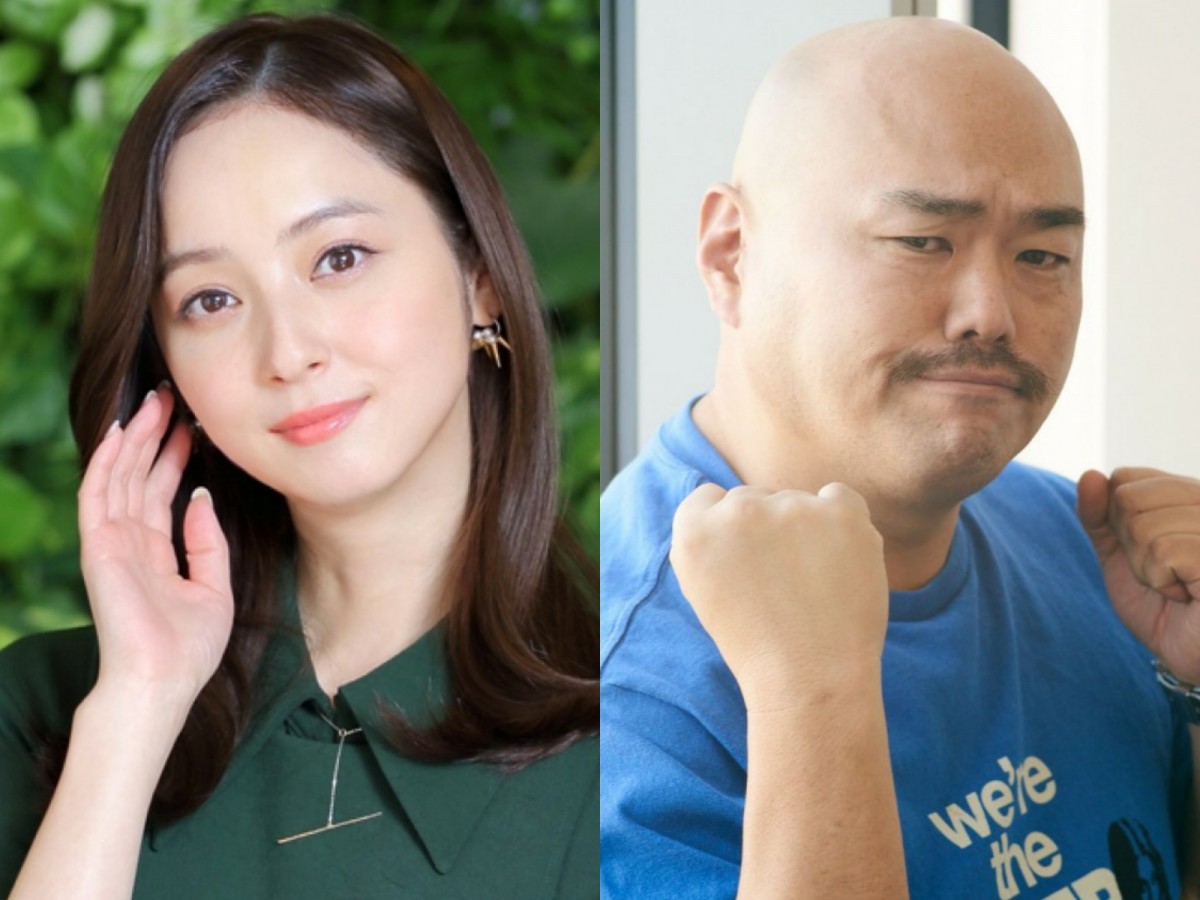 (左から)佐々木希、クロちゃん