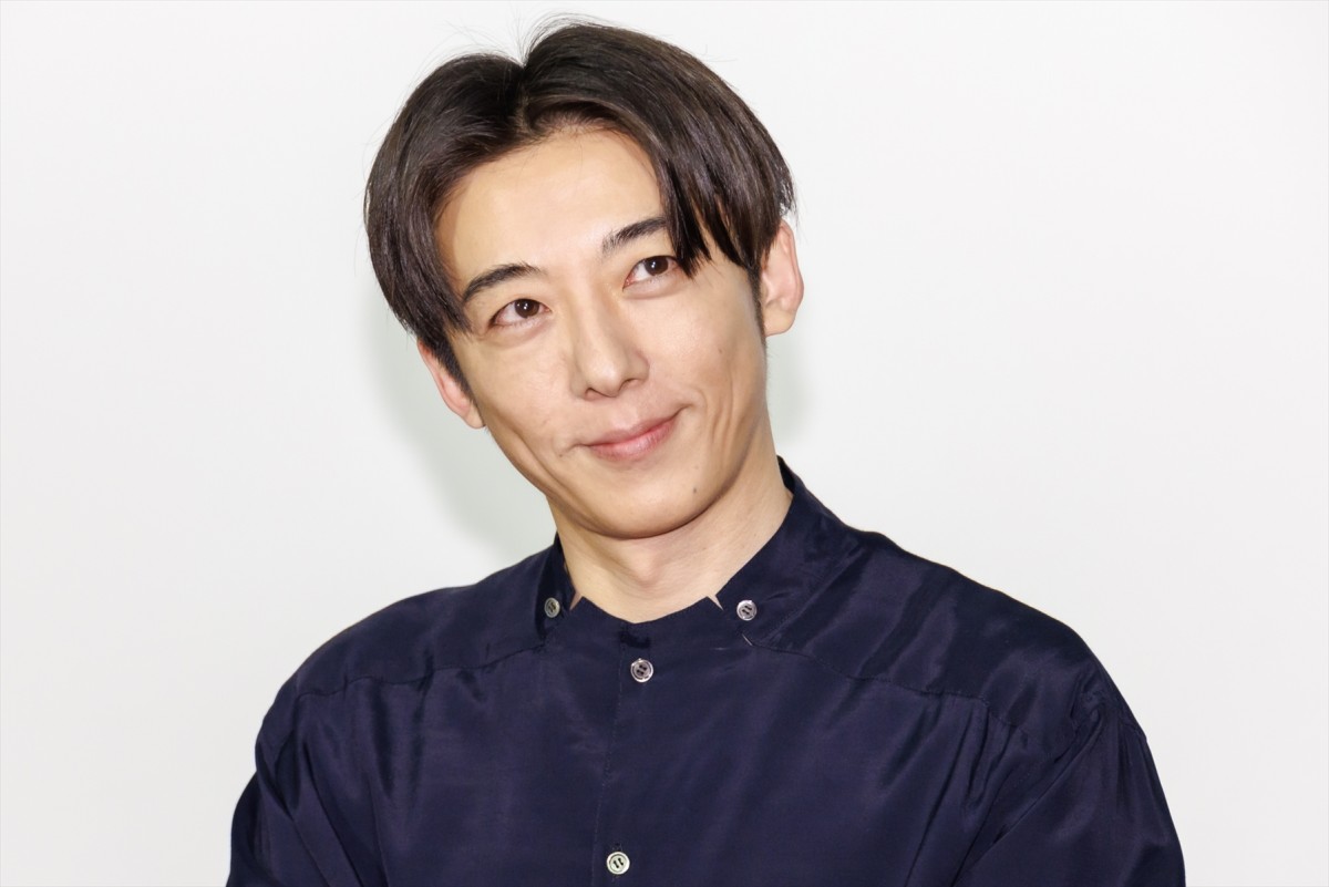 飯豊まりえ、高橋一生の身体能力に驚き「見ているだけで息が止まってしまう」