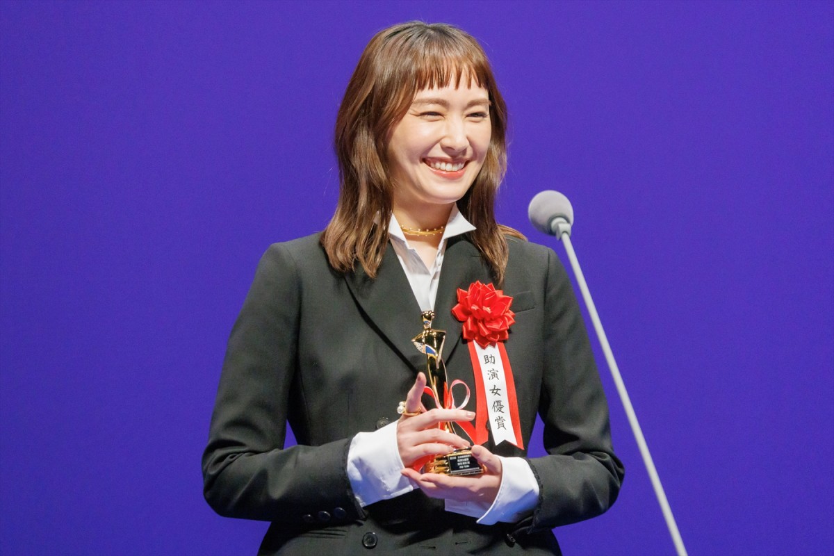 新垣結衣、『正欲』で“人生初”助演女優賞「大事なことを教えてくれた作品」＜日本映画批評家大賞＞