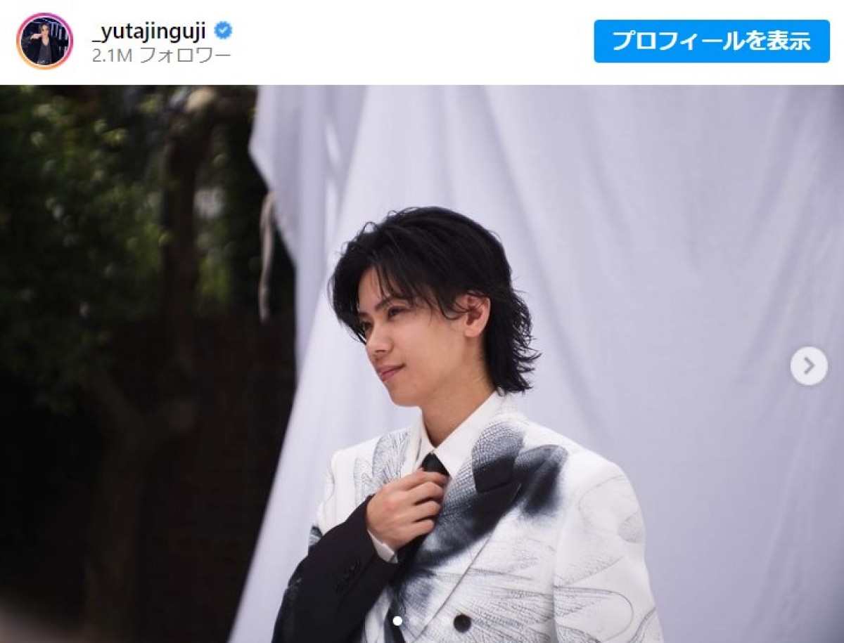 神宮寺勇太、「ヌメロ・トウキョウ」オフショットが1時間で8万“いいね”超える反響！ 「貴公子やん」「4枚目特に刺さる」