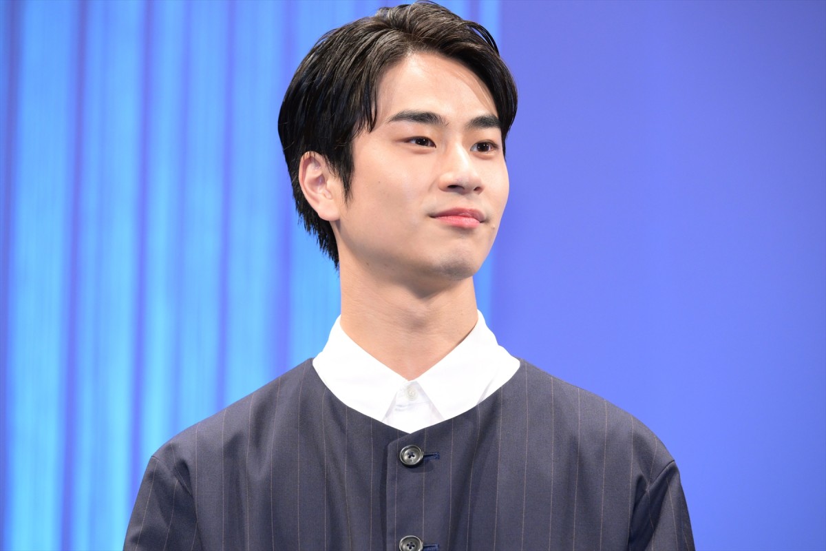永野芽郁、舞台挨拶中ハプニングに見舞われた高橋文哉に神対応　観客沸かせる